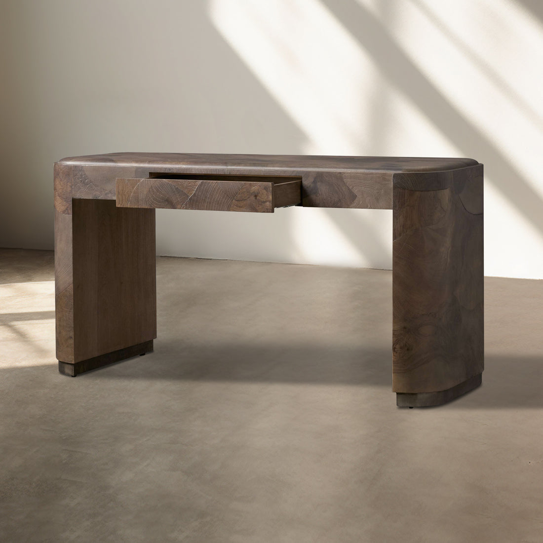 Pola Writing Desk