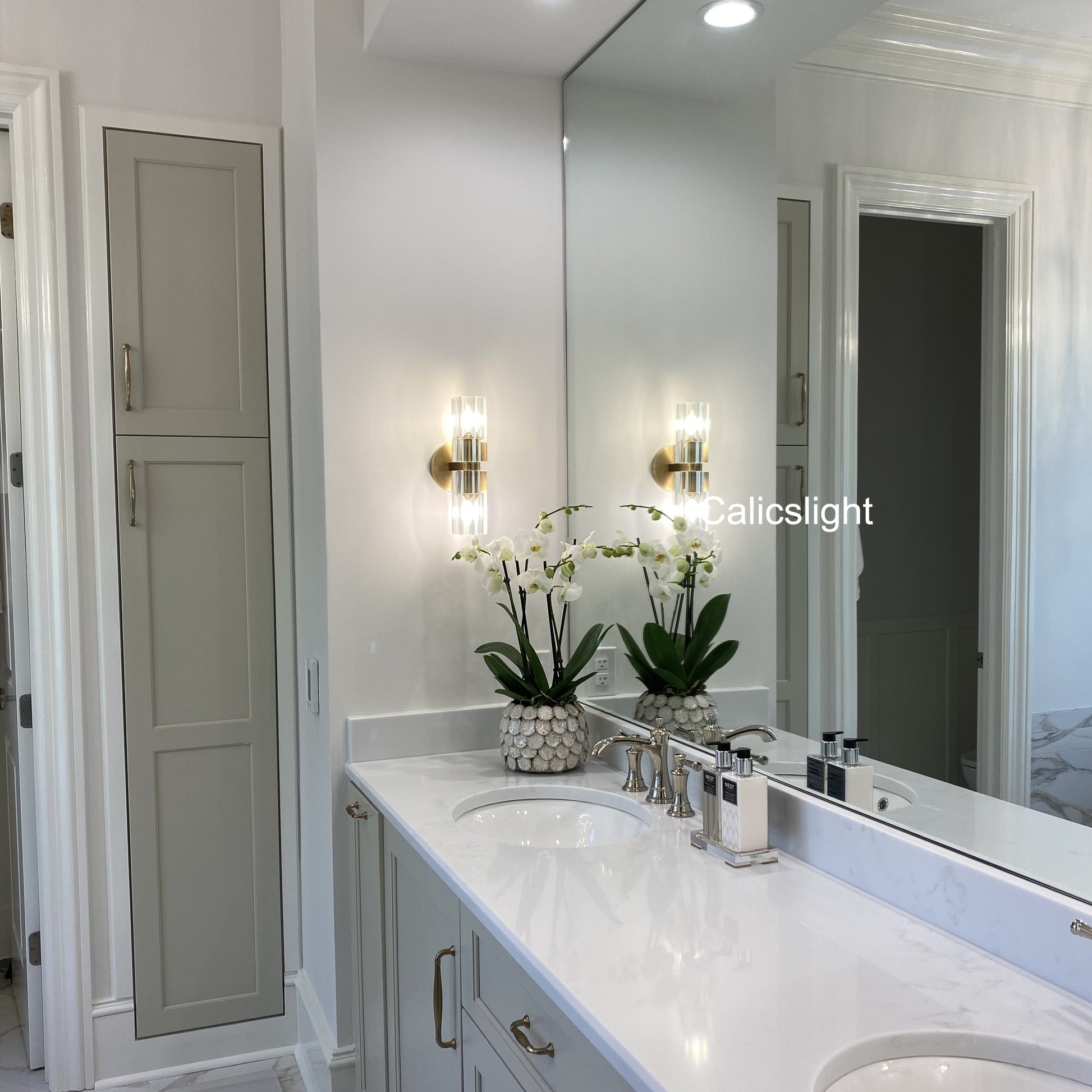 wall sconce