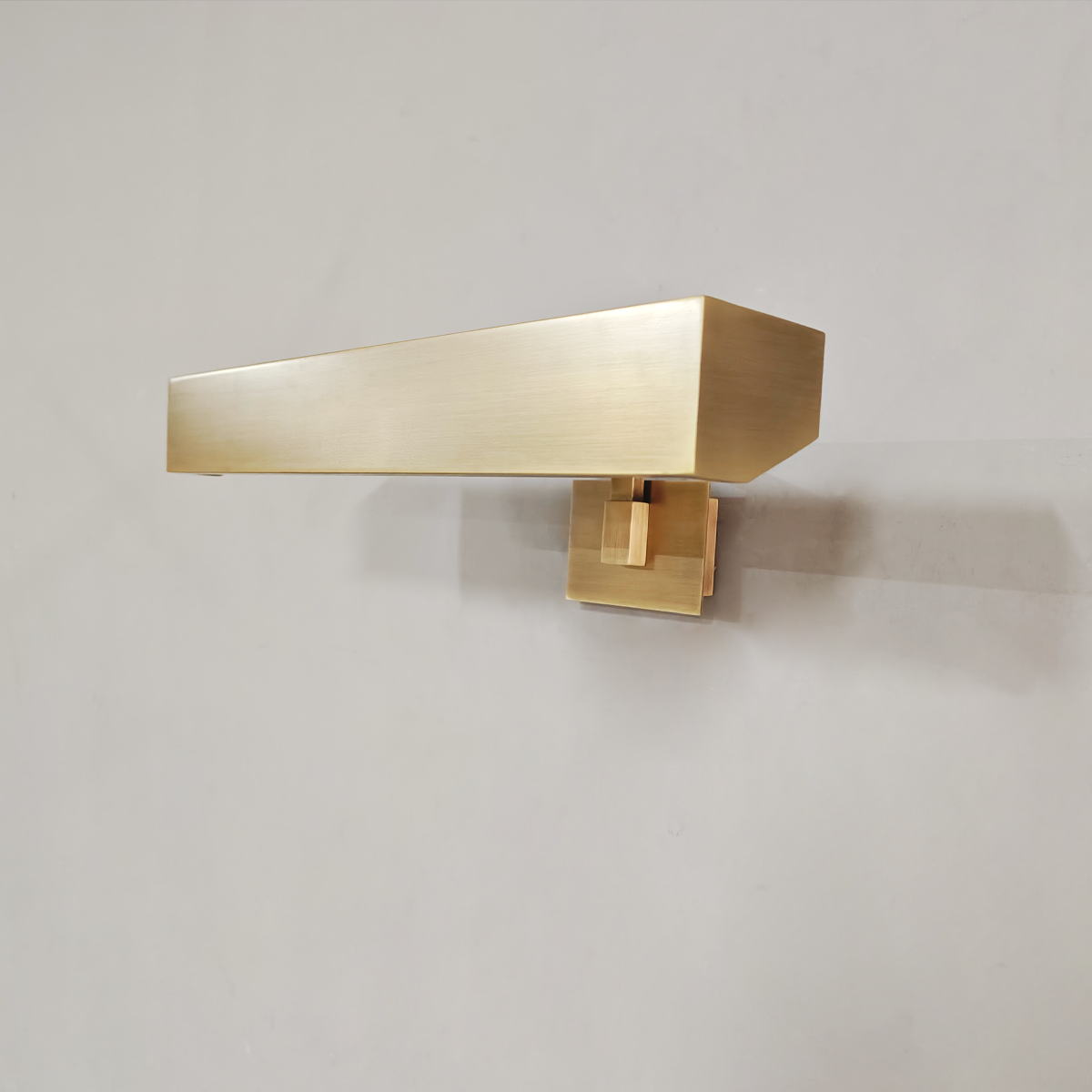 Art Clain Picture Light 12" 18" 30" 42" - All Products, Ins Review, New Products, Picture Light- Picture Light1-Luxehomezone
