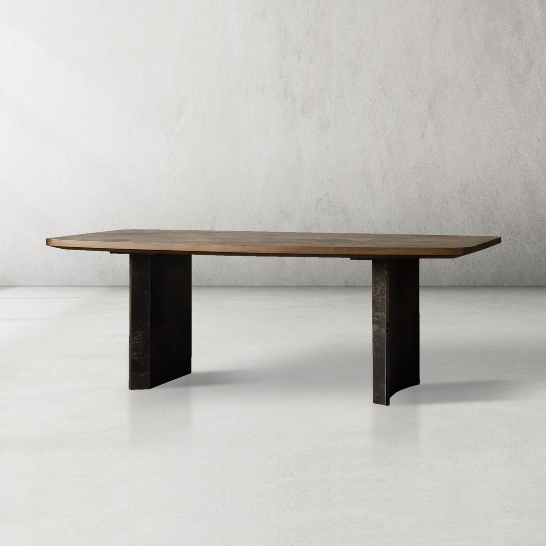 Pola Dining Table