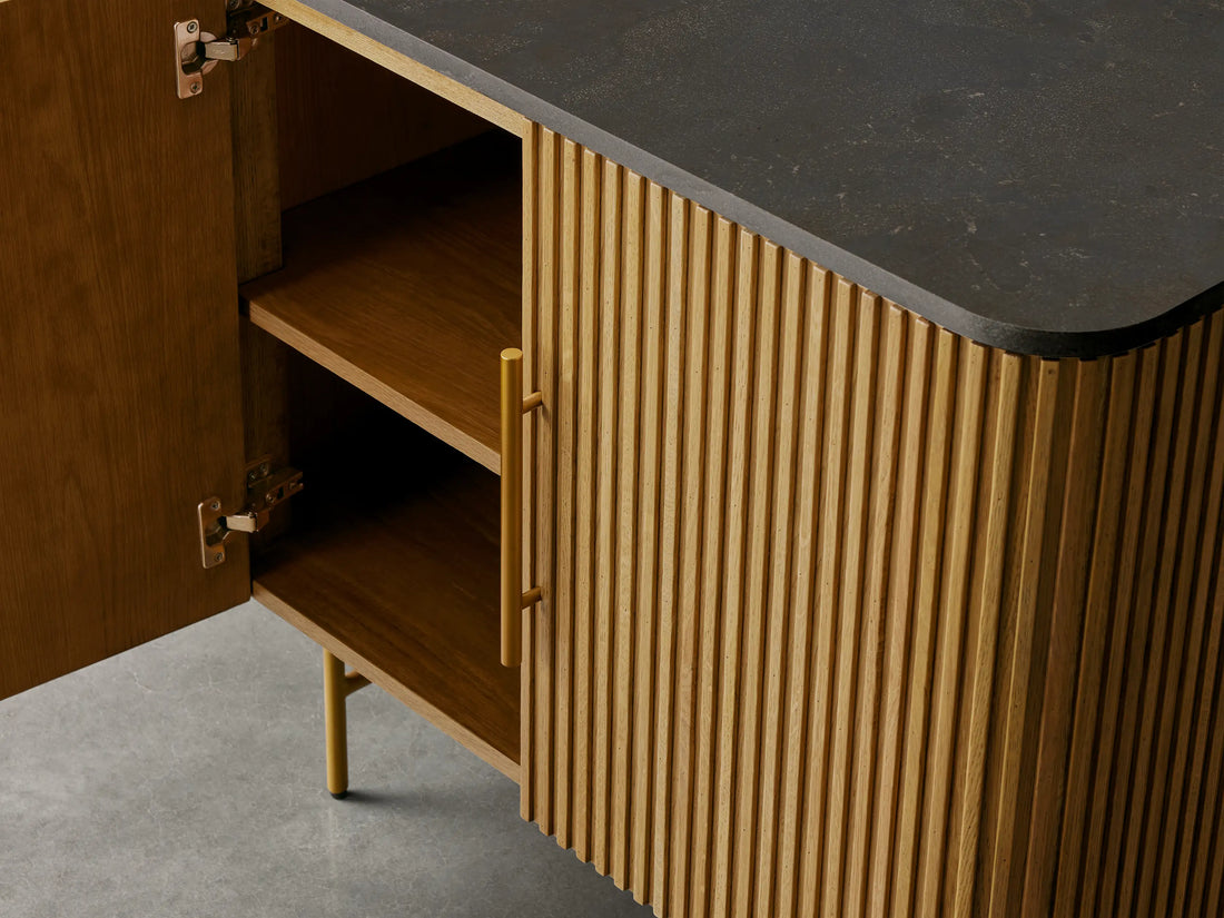 Finn Hall Chest
