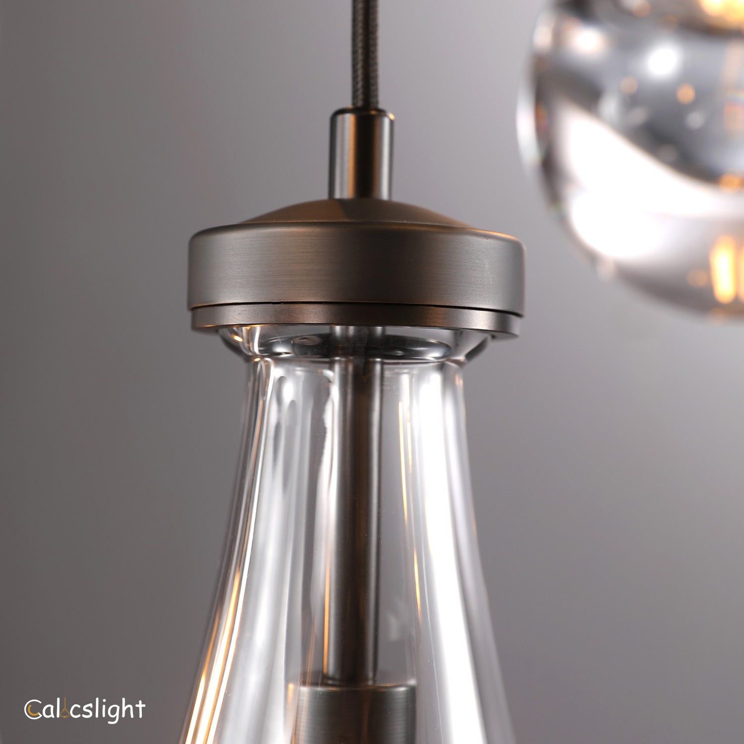 Raindrop Glass Round Chandelier 36"