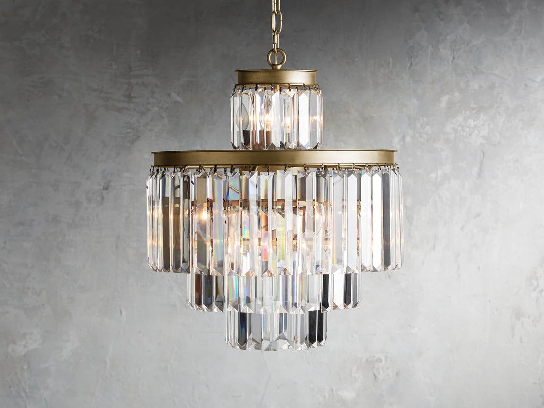 Reis 11-Light Chandelier