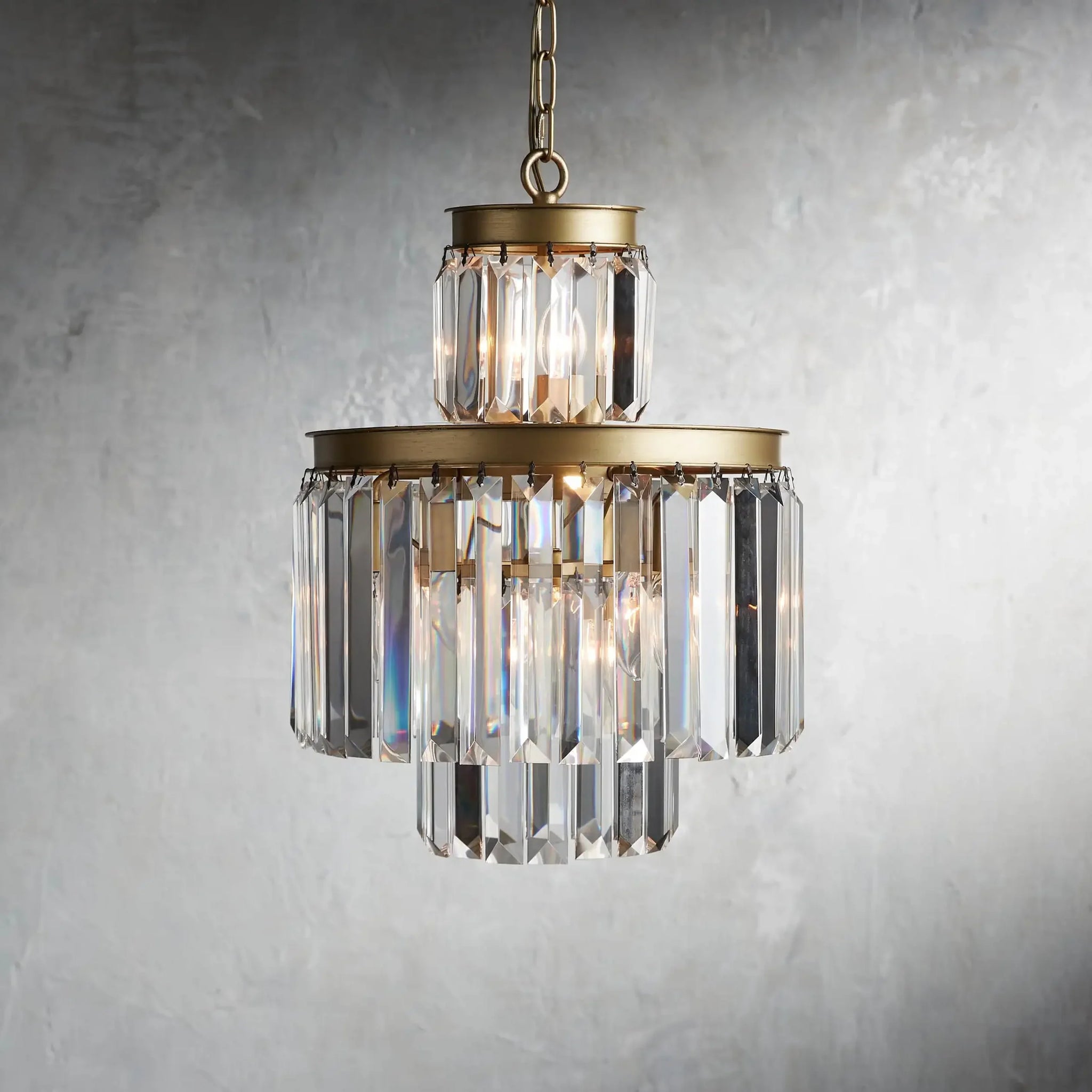 Reis 6 Light Chandelier