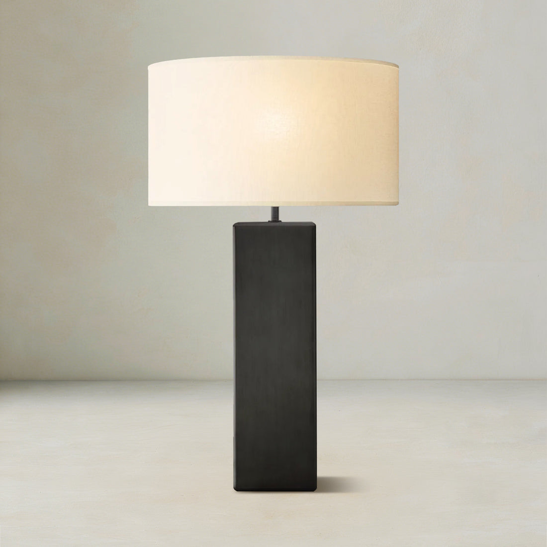 Sarezza Metal Square Table Lamp