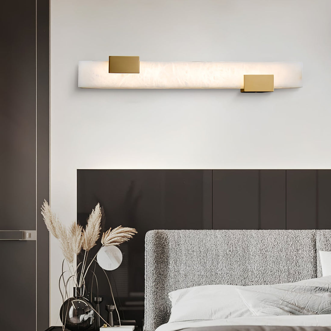 Lumen Alabaster Bar Wall Sconce