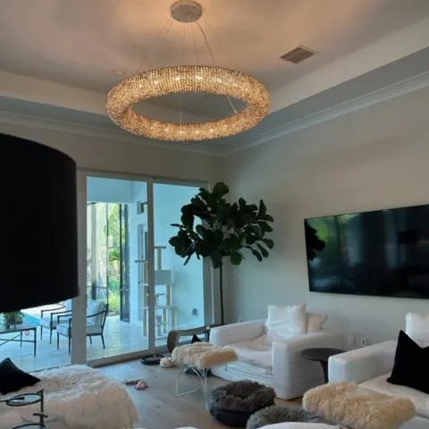 Halo Crystal Aperture Round Chandelier D59"