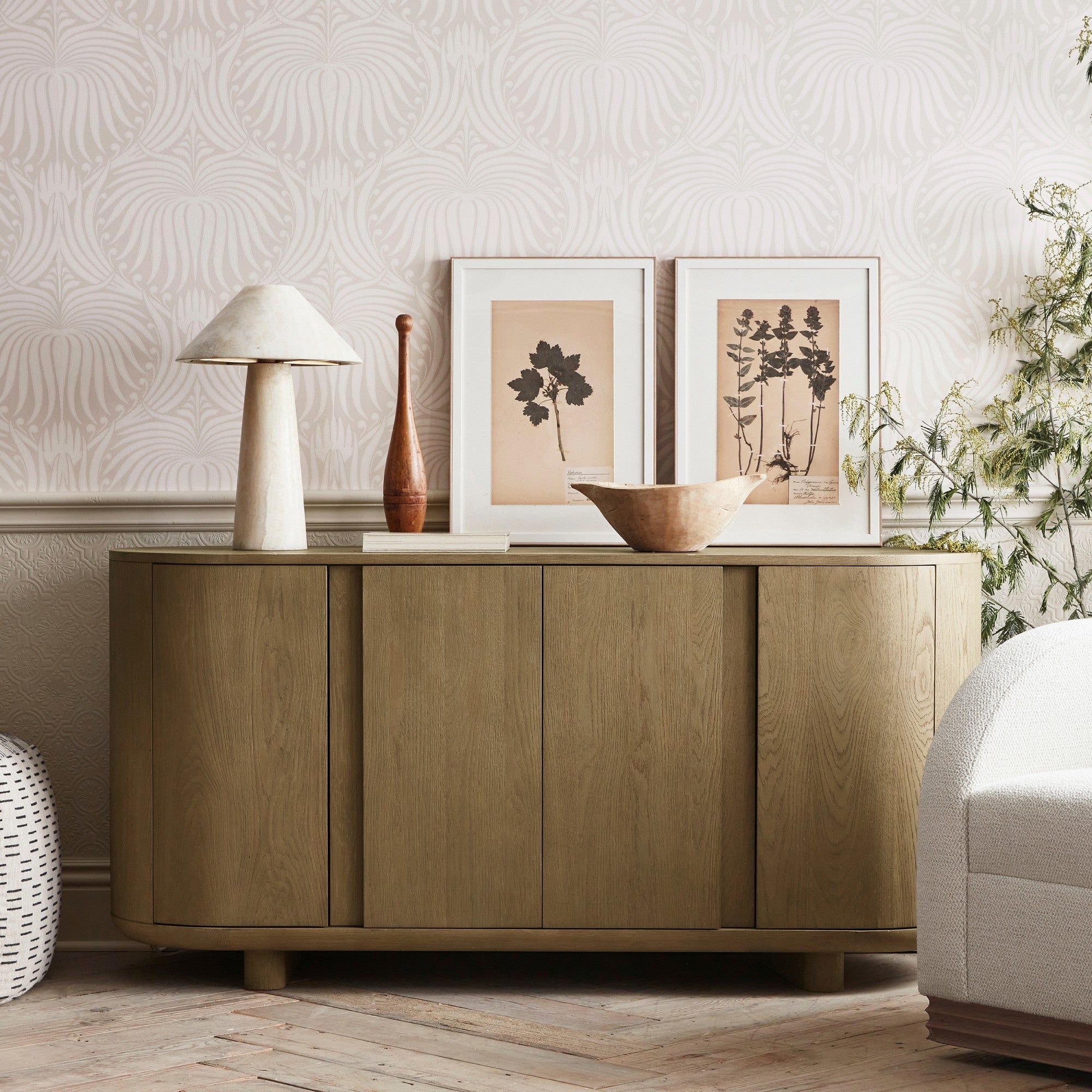 Radva Sideboard